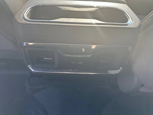 Used 2024 Chevrolet Silverado 1500 LTZ AWD/4WD image 19