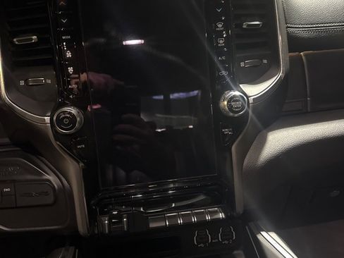 Used 2020 RAM 2500 Laramie image 8