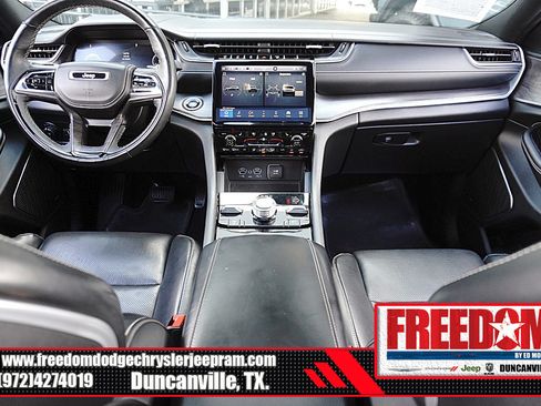 Certified 2023 Jeep Grand Cherokee L Overland w/ Advanced Protech Group III AWD/4WD image 11