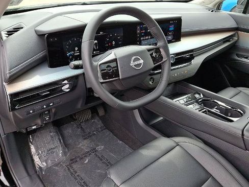 Certified 2025 Nissan Murano SL w/ Cargo Package AWD/4WD image 28