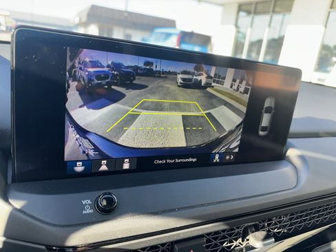 Used 2024 Honda Accord EX-L image 18