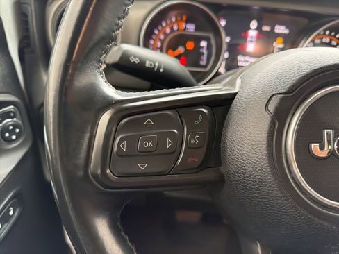 Used 2022 Jeep Gladiator Sport AWD/4WD image 28