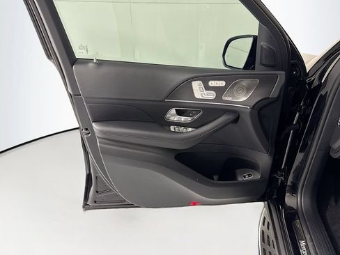 Certified 2026 Mercedes-Benz GLS 450 4MATIC image 25