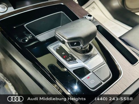 Certified 2023 Audi Q5 2.0T Premium w/ Convenience Package image 15