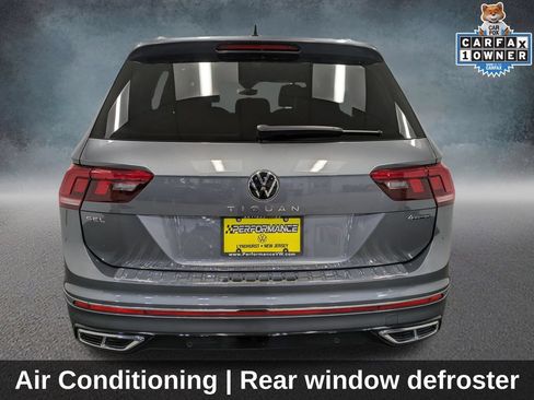 Used 2022 Volkswagen Tiguan SEL R-Line AWD/4WD image 6