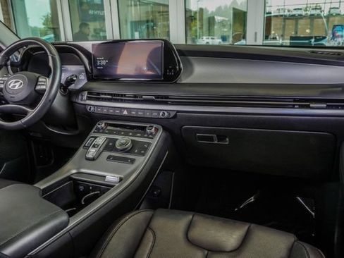 Used 2025 Hyundai Palisade SEL FWD image 18