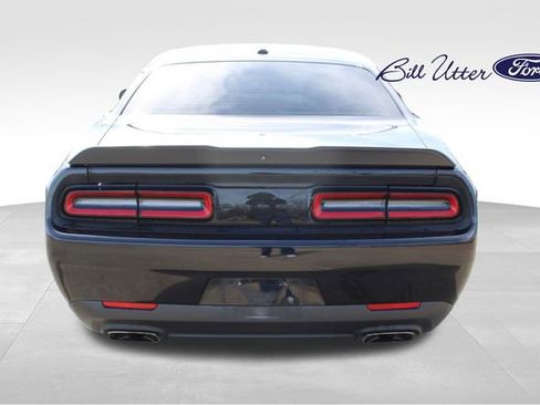 Used 2021 Dodge Challenger R/T w/ Blacktop Package image 6