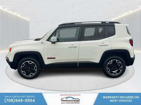 Used 2015 Jeep Renegade Trailhawk w/ Cold Weather Group AWD/4WD image 9