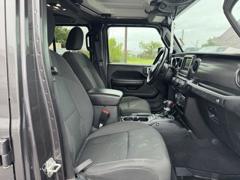 Used 2021 Jeep Wrangler Unlimited Sport AWD/4WD image 41