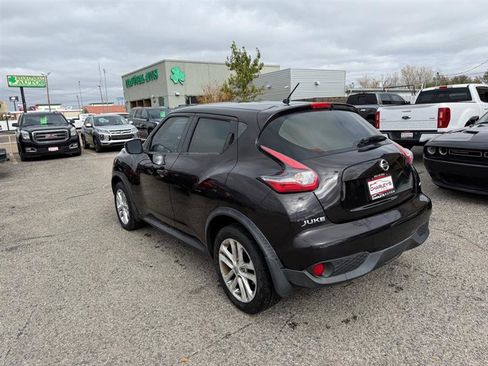 Used 2015 Nissan Juke S image 2