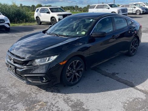 Used 2019 Honda Civic Sport image 2