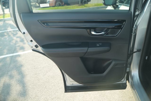 Used 2025 Honda CR-V EX-L image 17