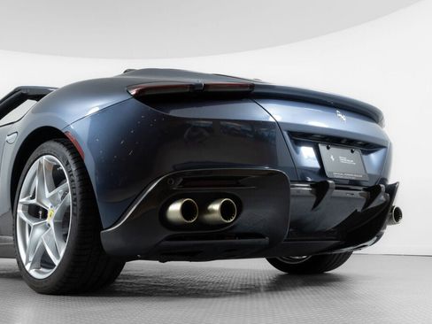 Certified 2024 Ferrari Roma Spider RWD image 21