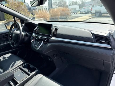 Used 2025 Honda Odyssey Sport-L image 30