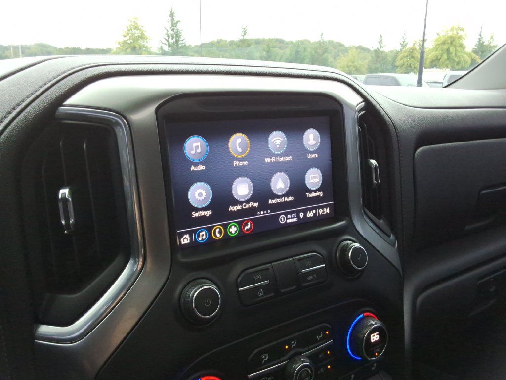 Used 2021 Chevrolet Silverado 2500 LT w/ Midnight Edition AWD/4WD image 33