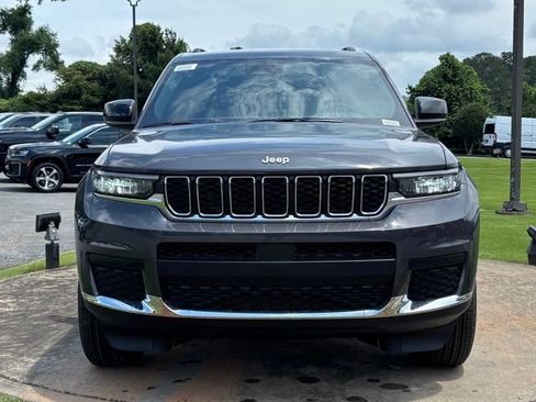 New 2026 Jeep Grand Cherokee L Laredo AWD/4WD image 2