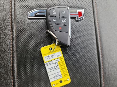 Certified 2024 GMC Sierra 2500 AT4 w/ AT4 Preferred Package image 43