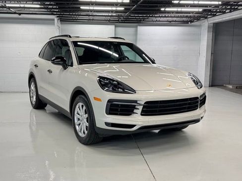 Used 2021 Porsche Cayenne image 7