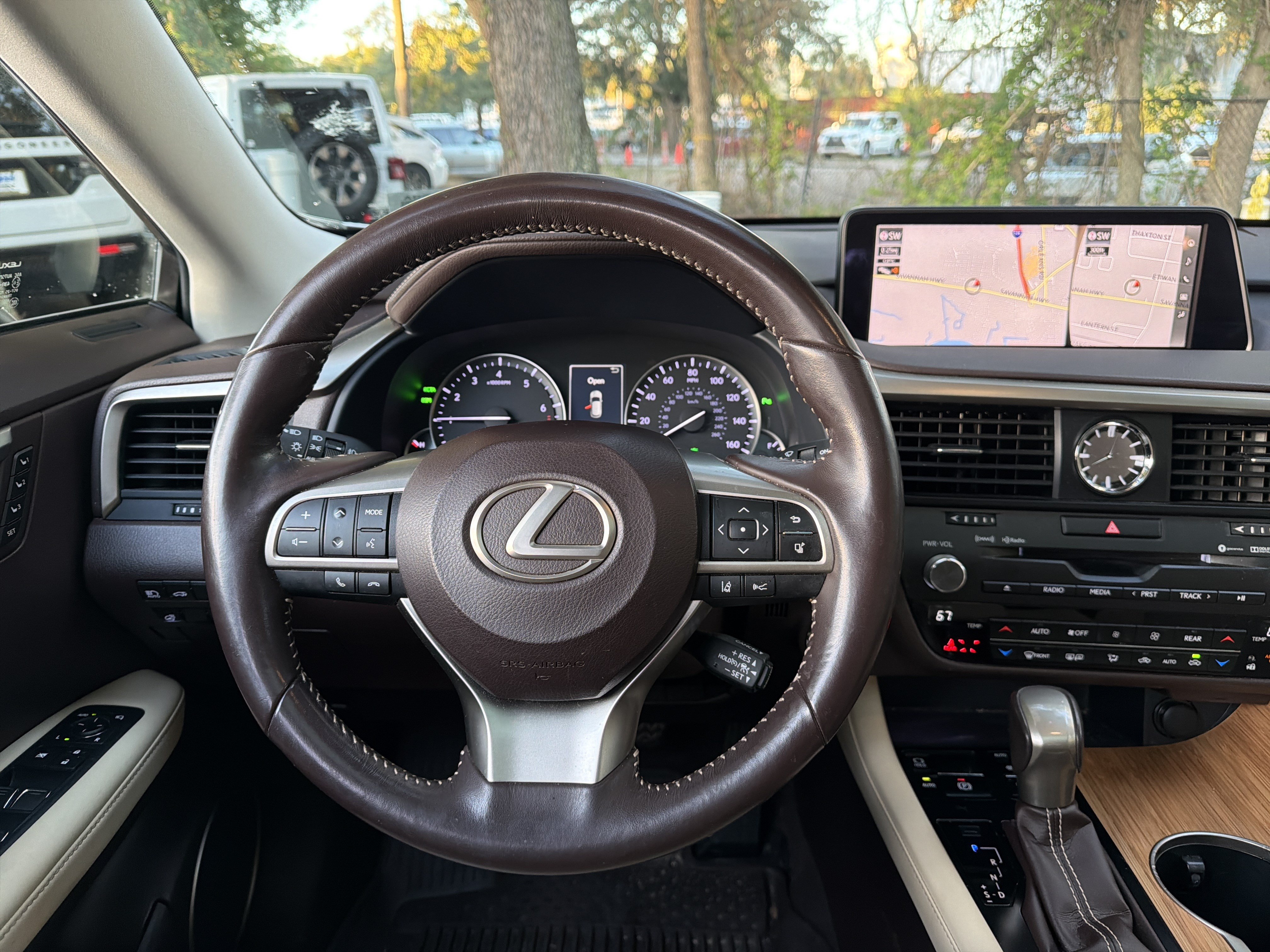 Used 2019 Lexus RX 350L AWD image 34