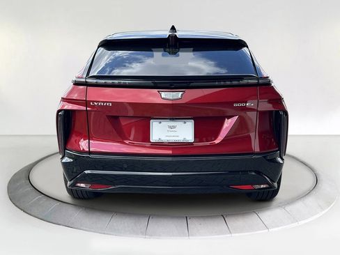 New 2026 Cadillac Lyriq Signature Sport image 4