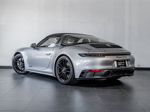 Certified 2024 Porsche 911 Targa 4 GTS AWD/4WD image 3