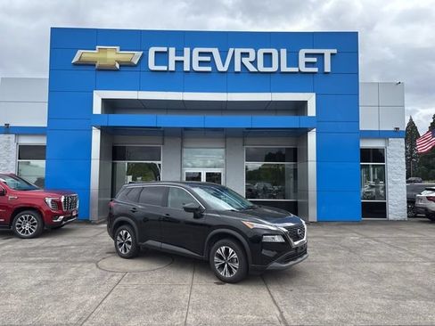 Used 2023 Nissan Rogue SV AWD/4WD image 1