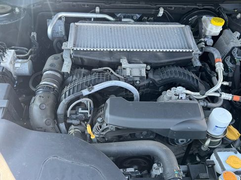 Used 2021 Subaru Outback Limited XT AWD/4WD image 28