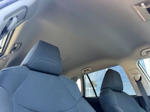 Used 2023 Toyota Corolla LE w/ Carpet Mat Package (TMS) FWD image 15