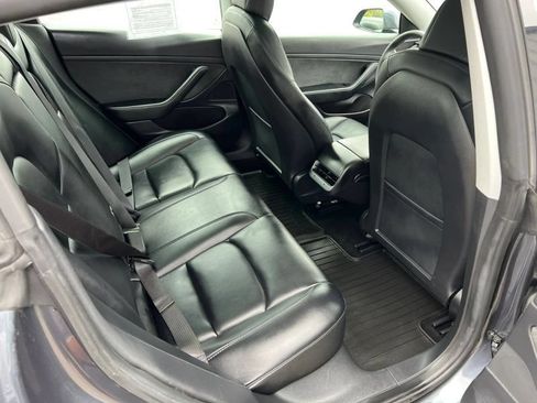Used 2021 Tesla Model 3 Standard Range Plus RWD image 10