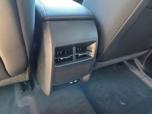 New 2026 Jeep Cherokee Limited image 7