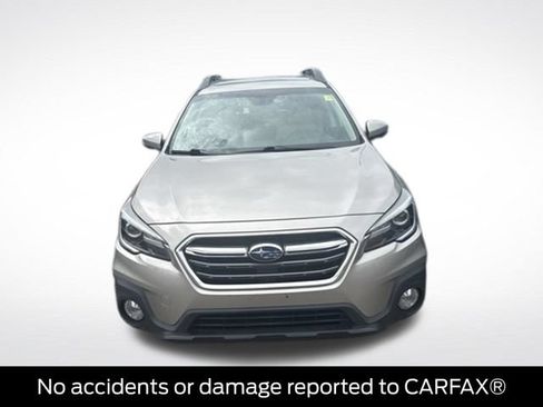 Used 2018 Subaru Outback 3.6R Limited AWD/4WD image 2