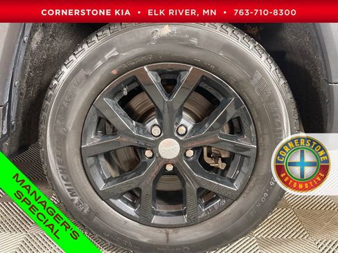 Used 2022 Jeep Grand Cherokee L Limited image 21