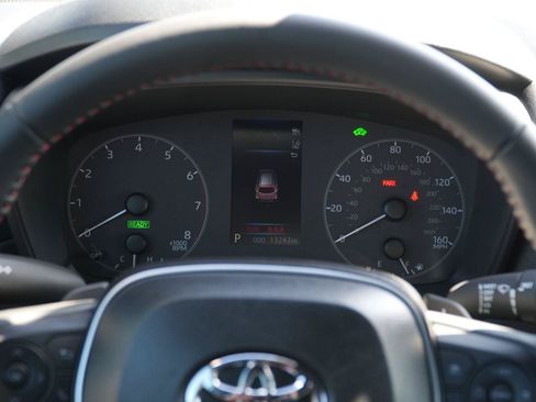 Used 2025 Toyota Corolla Cross AWD Hybrid image 23