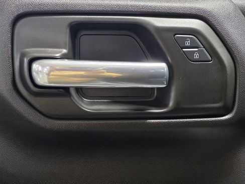 Used 2024 Chevrolet Silverado 1500 Custom image 23