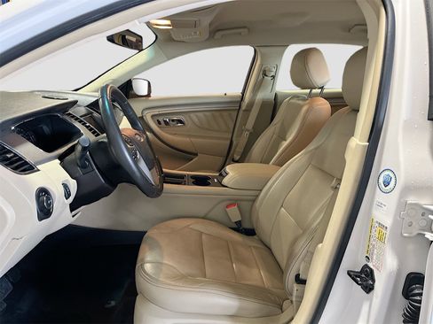 Used 2018 Ford Taurus SEL w/ Equipment Group 201A image 20