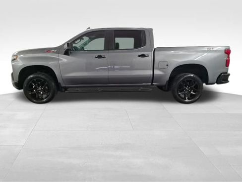 Used 2021 Chevrolet Silverado 1500 LT Trail Boss w/ LPO, Dark Essentials Package AWD/4WD image 4
