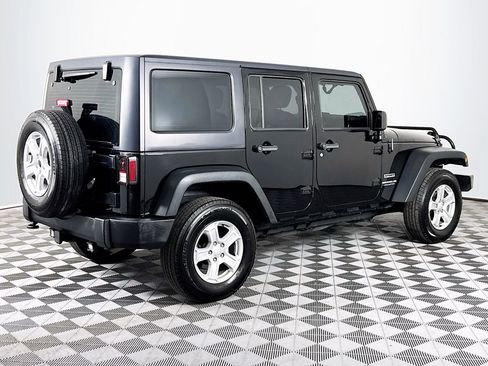Used 2017 Jeep Wrangler Unlimited Sport image 10