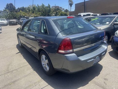 Used 2005 Chevrolet Malibu LS w/ Preferred Equipment Group FWD image 3