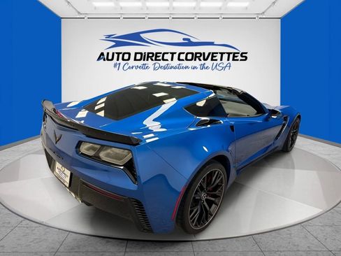 Used 2015 Chevrolet Corvette Z06 w/ 2LZ Preferred Equipment Group RWD image 11