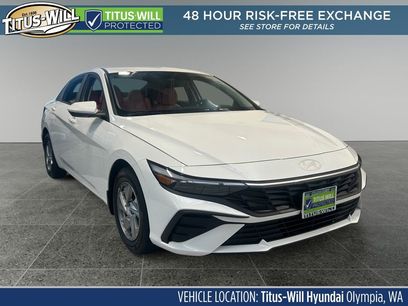 New 2026 Hyundai Elantra SE