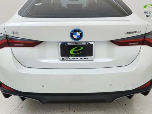 Used 2025 BMW i4 eDrive40 w/ Premium Package RWD image 11