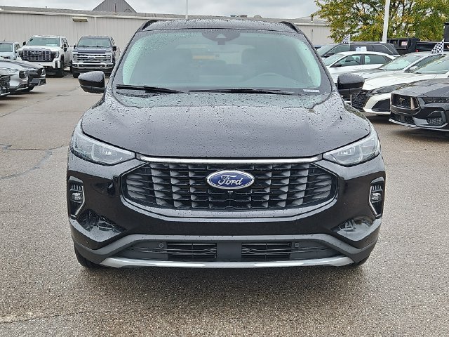 Certified 2023 Ford Escape Platinum AWD/4WD image 8