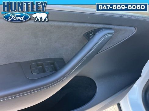 Used 2023 Tesla Model Y Long Range AWD/4WD image 20