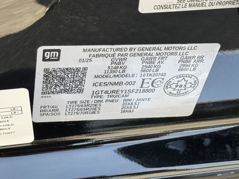 Used 2025 GMC Sierra 2500 Denali AWD/4WD image 32