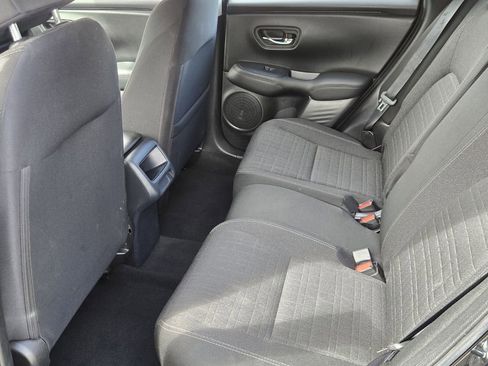 Certified 2023 Honda HR-V LX image 10