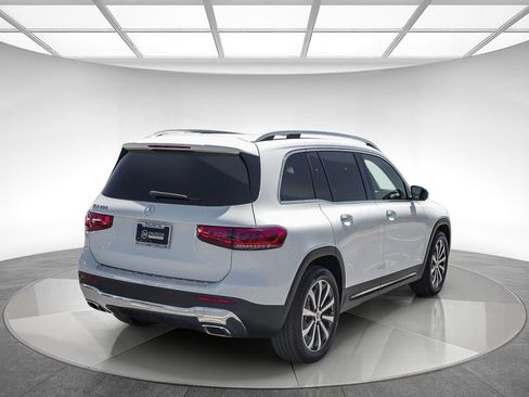 Certified 2022 Mercedes-Benz GLB 250 image 4