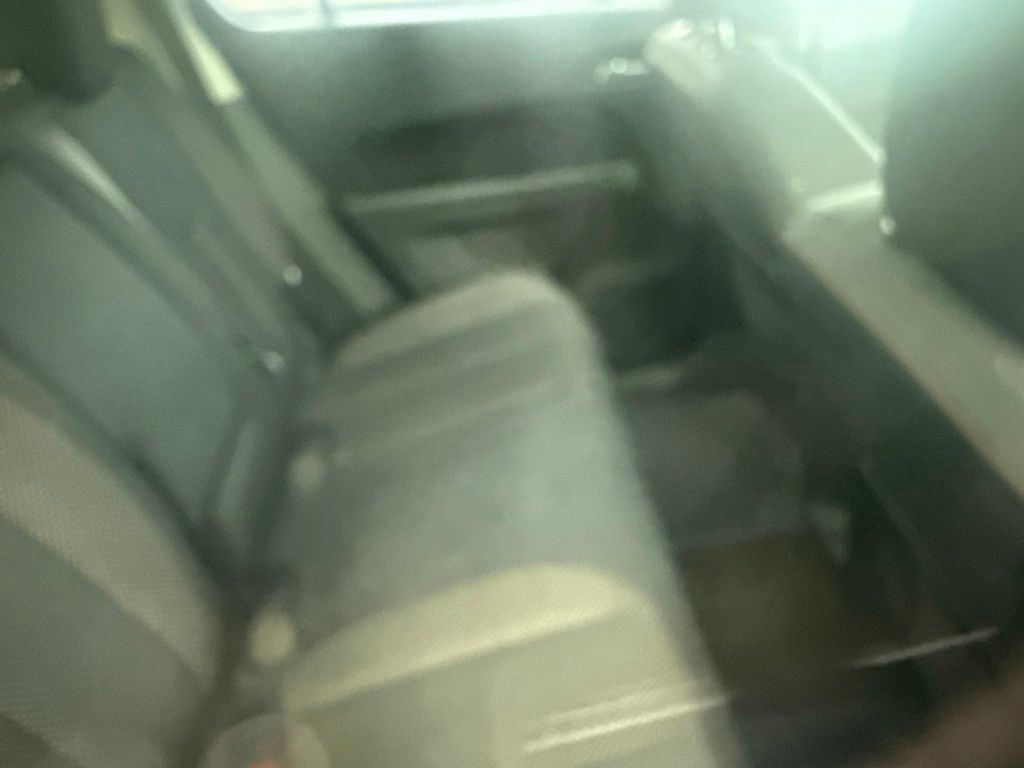 Used 2012 Chevrolet Equinox LT FWD image 17