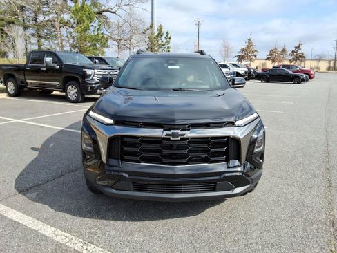 New 2026 Chevrolet Equinox ACTIV w/ Safety and Technology Package FWD image 2