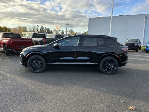 New 2026 Chevrolet Equinox EV RS image 2