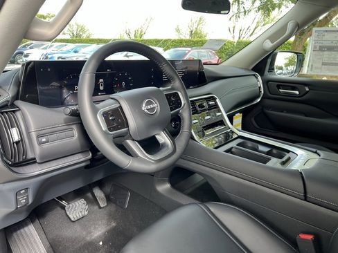 New 2026 Nissan Armada SV image 13